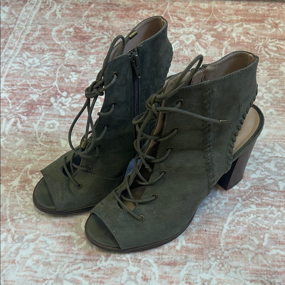 EUC Mix No. 6 Khaki Lace-Up Peep-Toe Boots